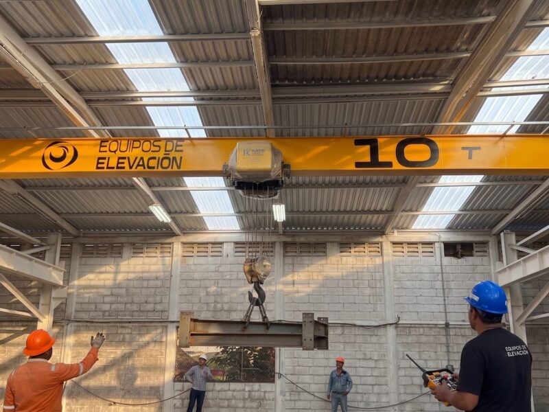 Grua puente con capacidad de 10 ton