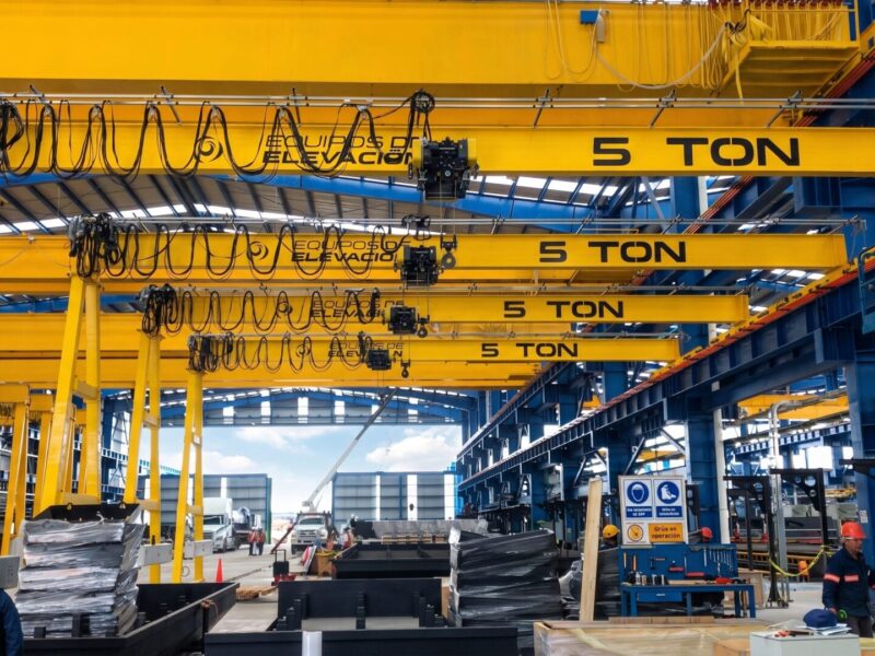 Gruas semiportico con capacidad de 5 ton rym